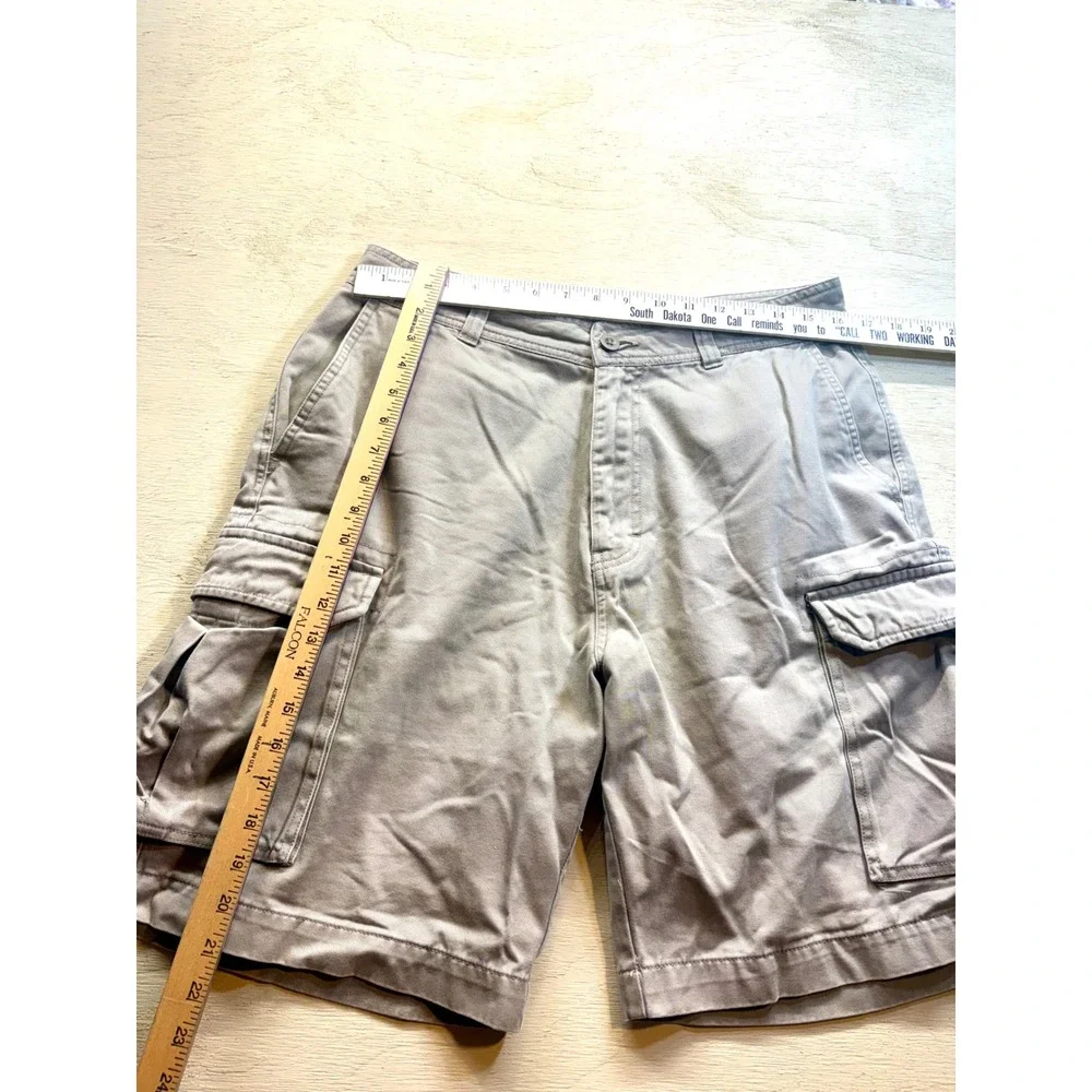 Vintage Field Gear Men's 33 Khaki Cargo Shorts Outdoor Utility Casual Streetcore